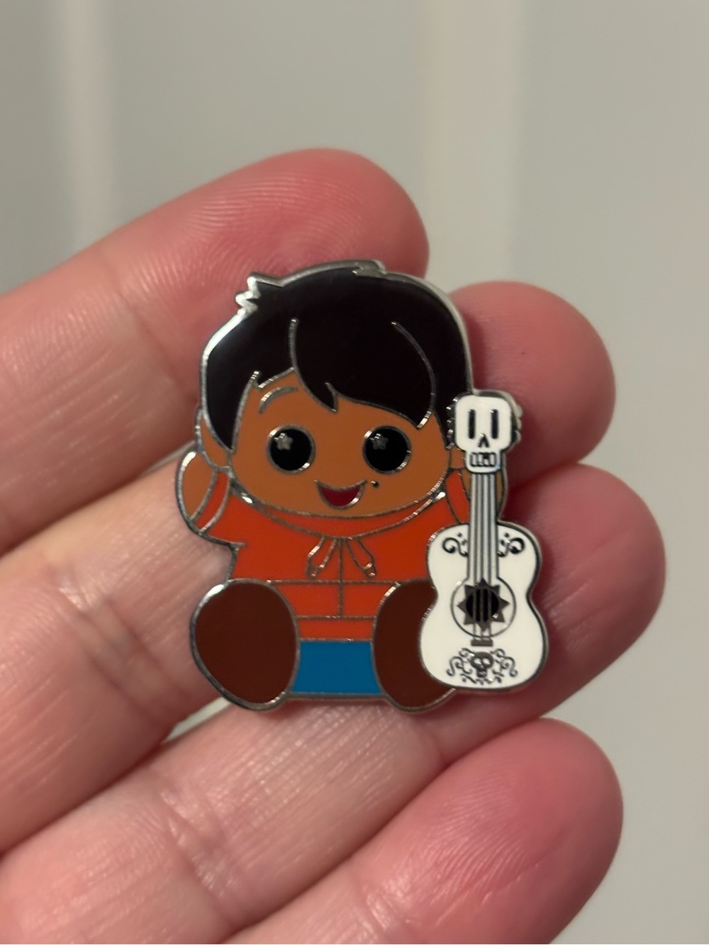 Disney - Miguel Wishables Mystery Pin (Series 2)